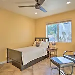 Eastside Home With Pool Near Hiking!