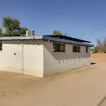 Adorable Tucson Studio With Gas Grill And Wifi!