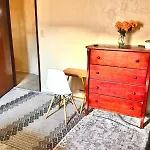 Karibu House