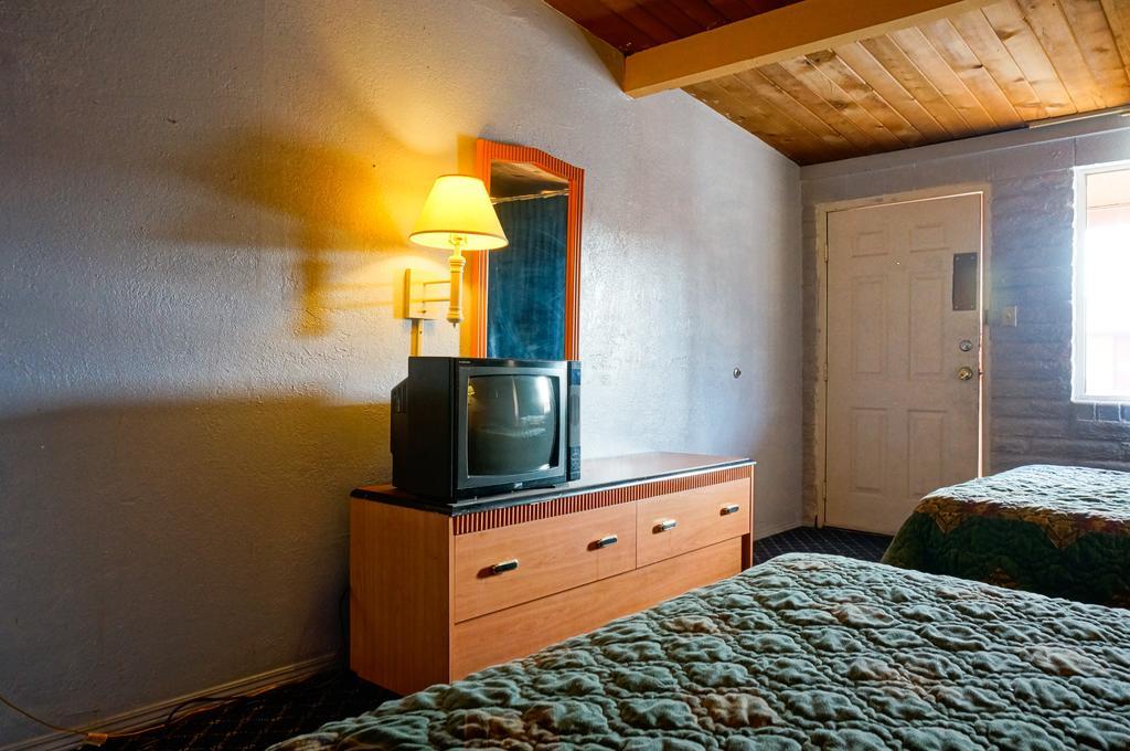Silverbell Motel