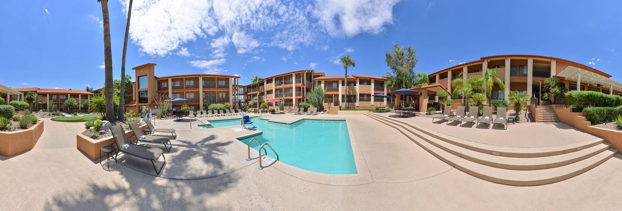 3 Palms North Foothills Hotel Casas Adobes