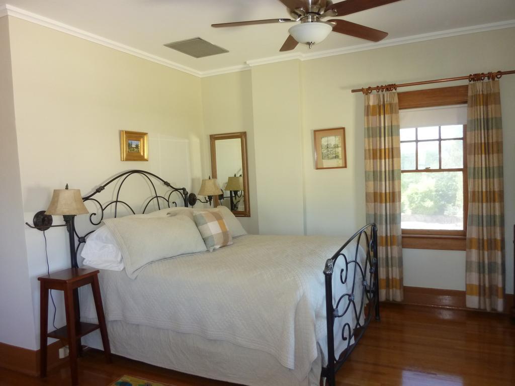 Catalina Park Bed & Breakfast Tucson