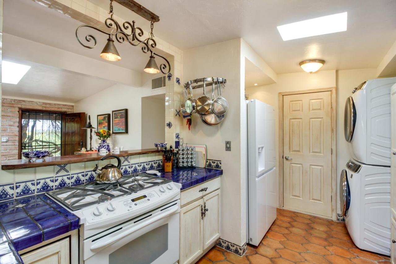 Eclectic Vacation With Pool! Holiday home *