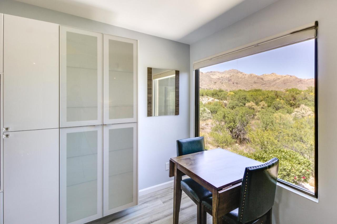 Apartment Vacation With Pool Access, Near Golf! *