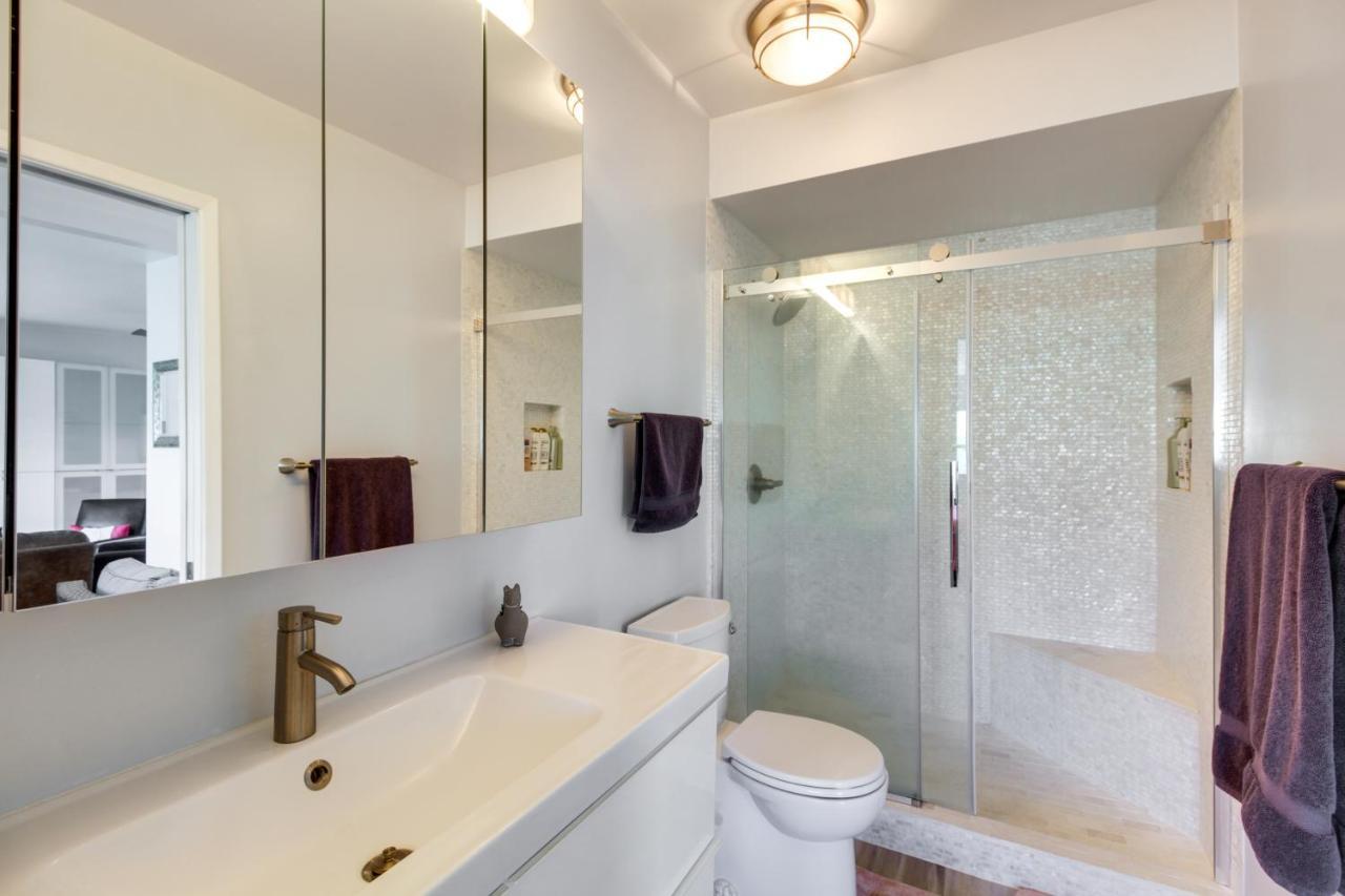 Vacation With Pool Access, Near Golf! Apartment