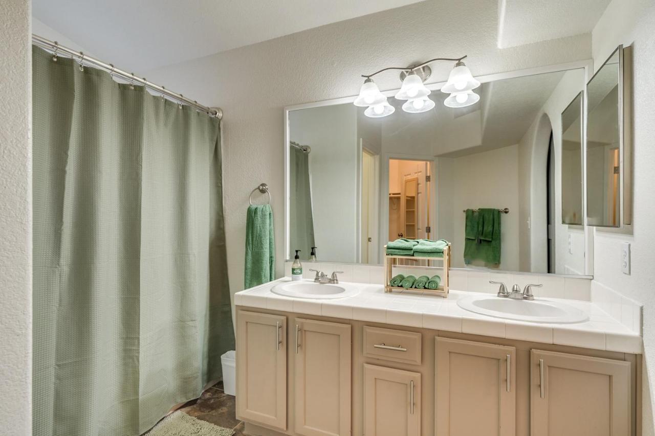 Desert Sage House, Pool, 75in Tv, Kids Living Area * Tucson