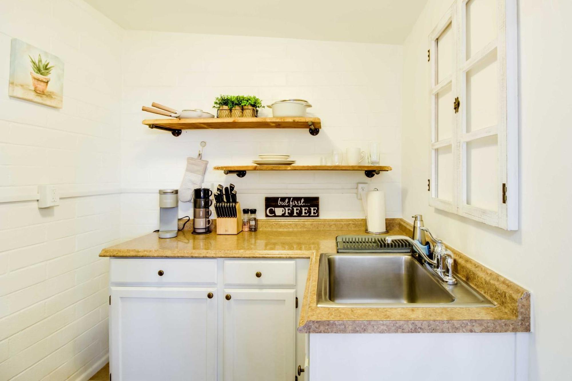 Adorable With Gas Grill And Wifi!