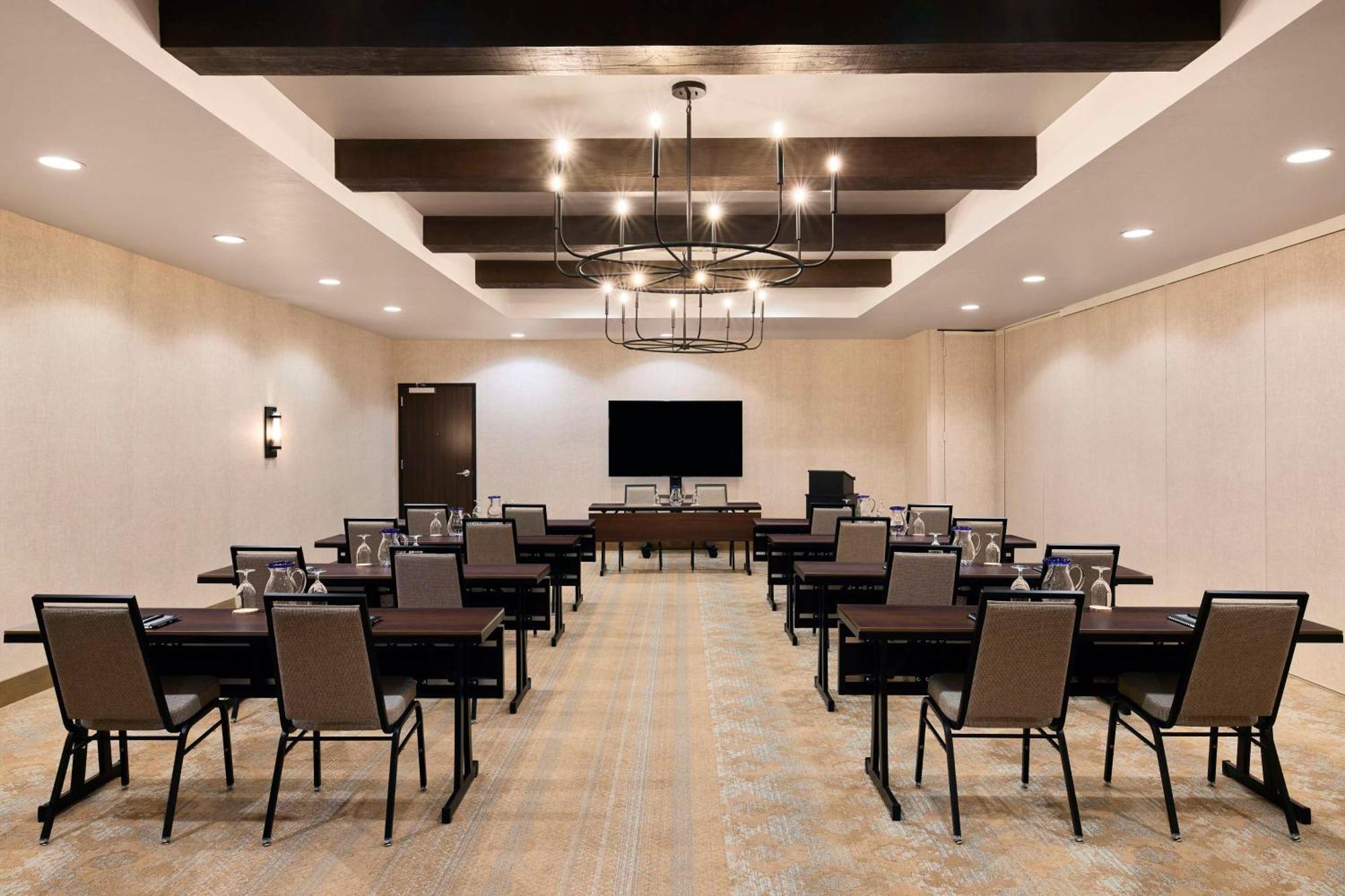 The Eddy Tucson, Tapestry Collection By Hilton Tucson
