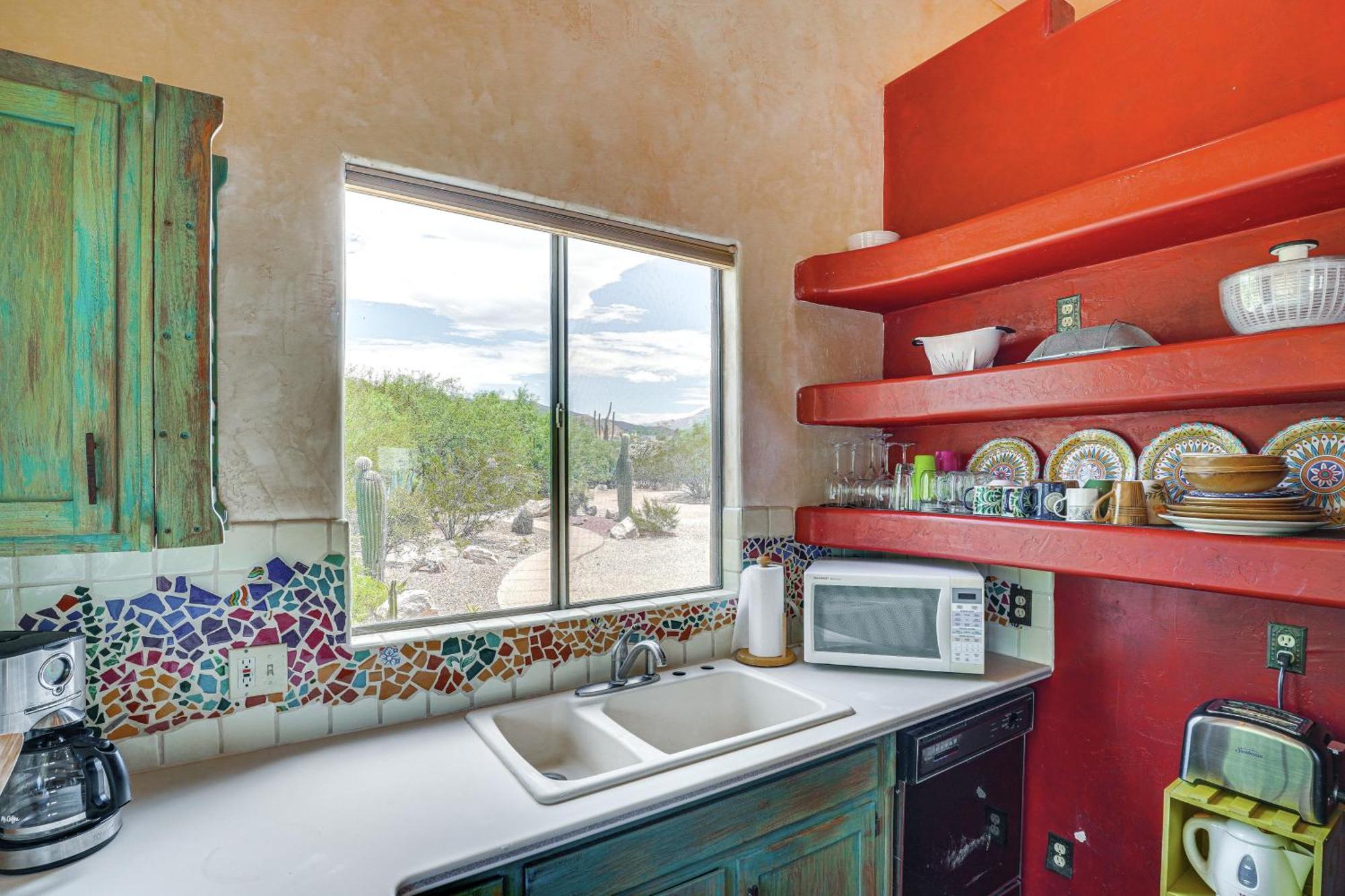 Holiday home Chic Casita With Deck And Panoramic Views! Tucson