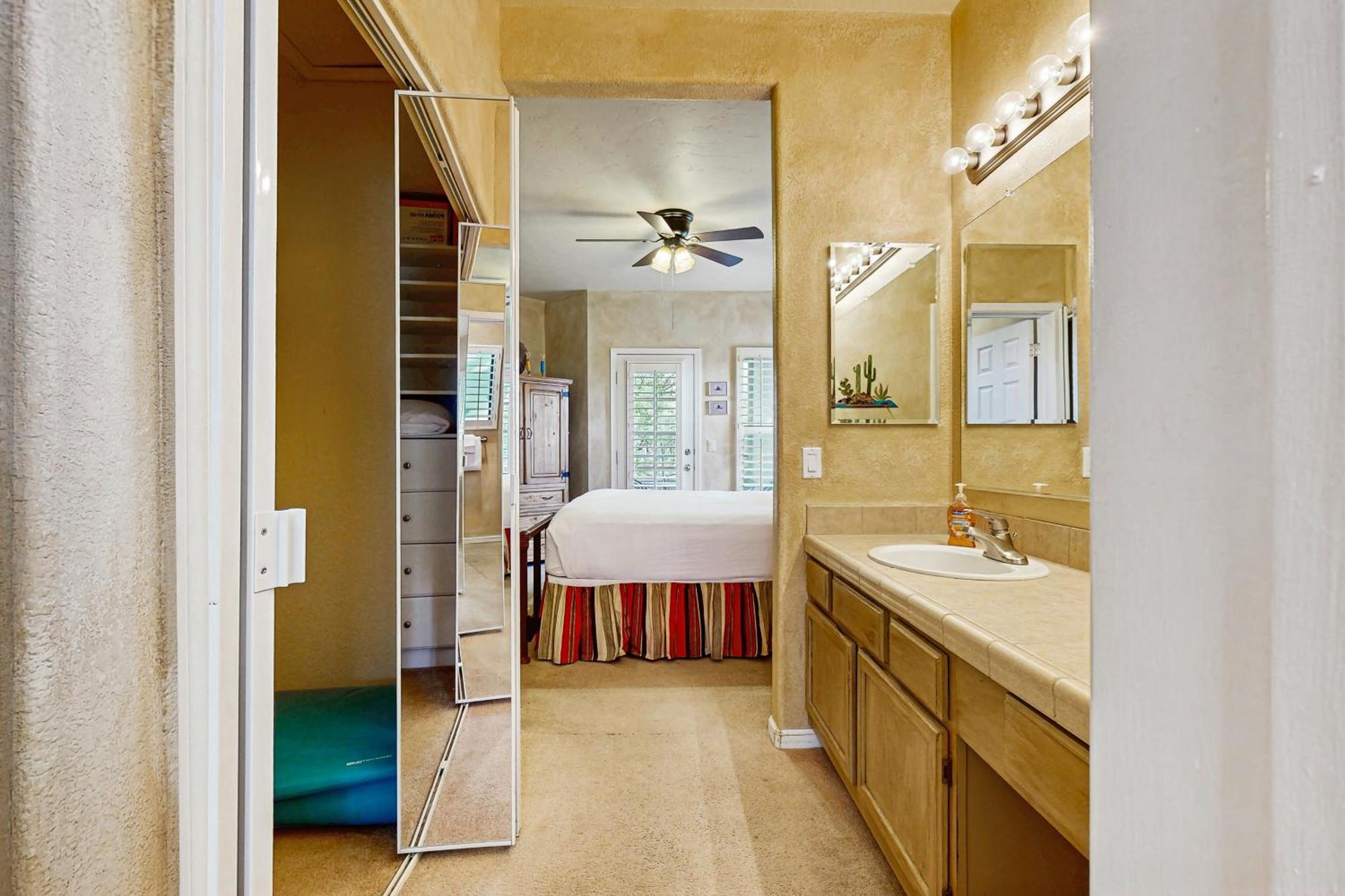 Canyon View Apartment