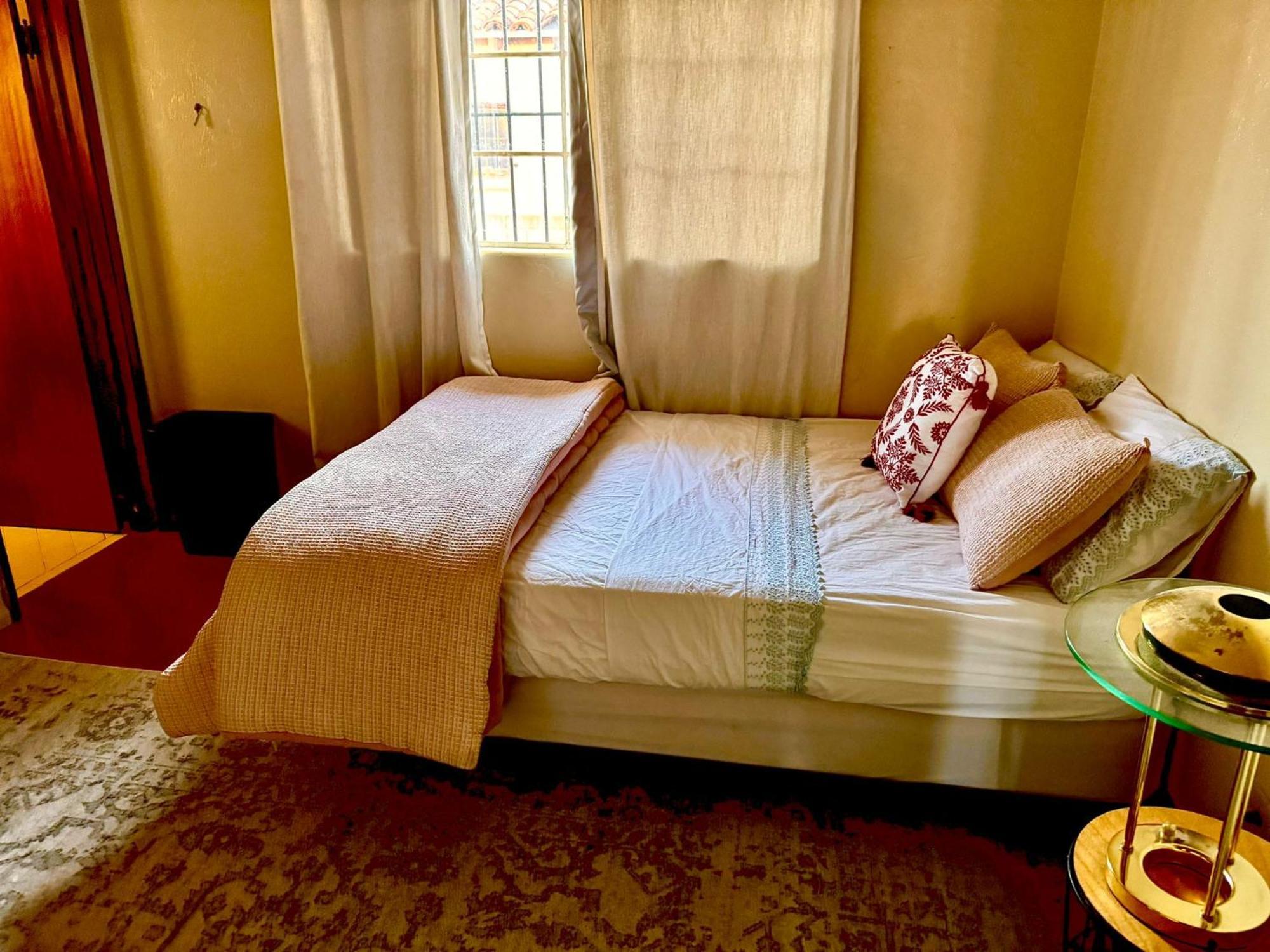 Karibu House Homestay Tucson