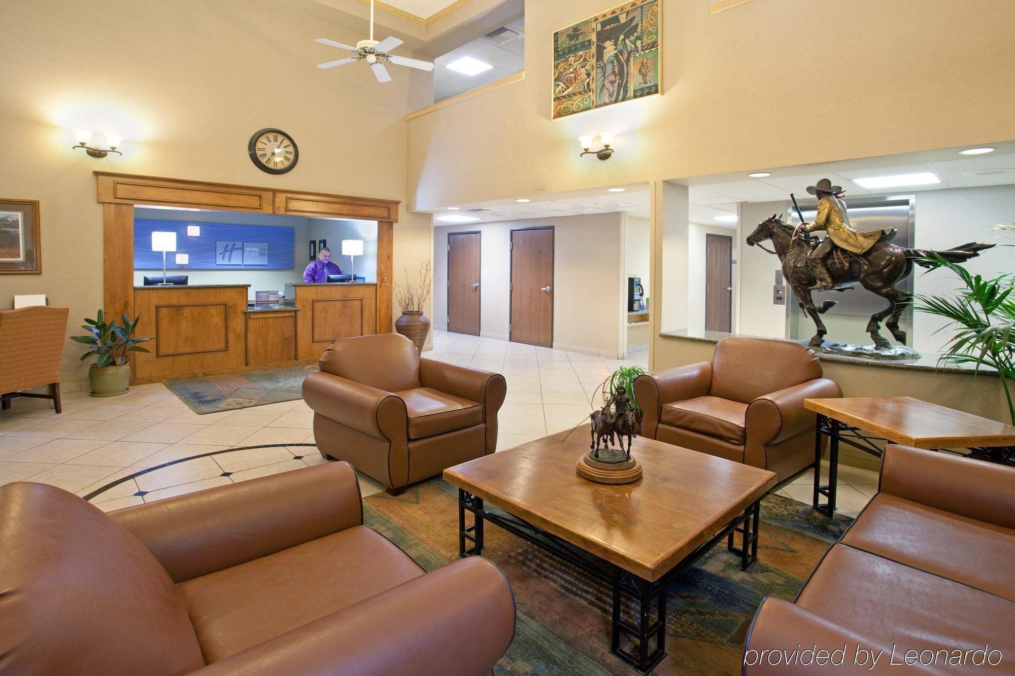 Express Tucson-airport By Ihg Hotel 2*