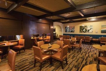 Doubletree By Hilton - Williams Center Hotel