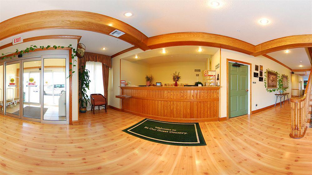 Country & By Radisson, Airport, Az 3*