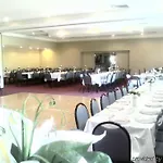 Fortuna Inn And Suites