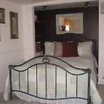 Mon Ami Bed And Breakfast