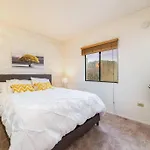 Bright Eastside 2Bd 2Ba Retreat W Pool And Parking
