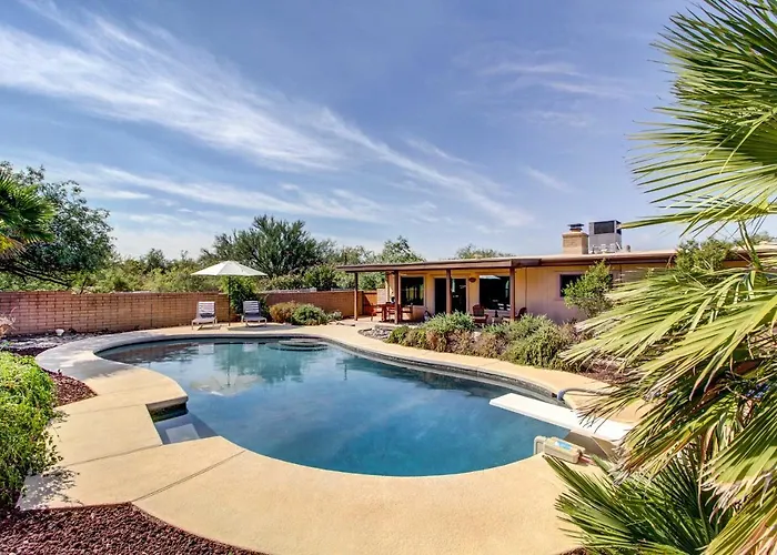 Stylish Tucson Home With Patio And Private Pool!
