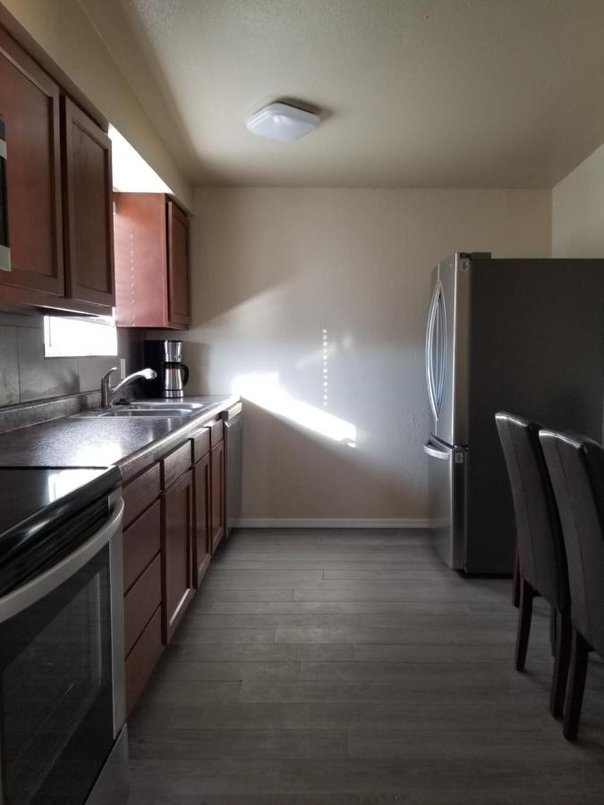 Apartment Southwest Gateway