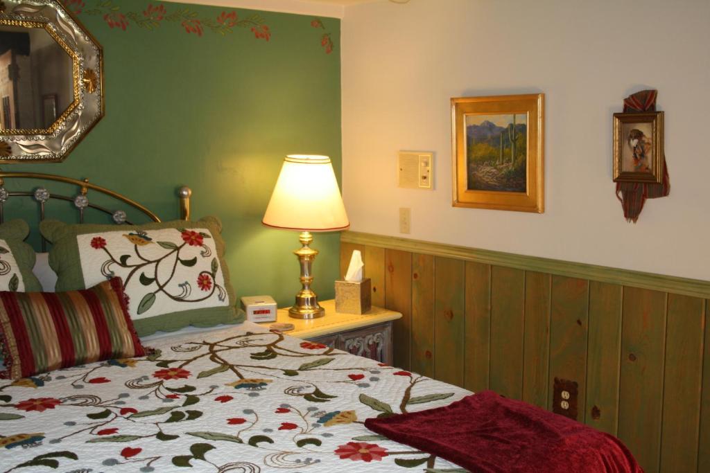 Hacienda Del Desierto Bed & Breakfast Tanque Verde