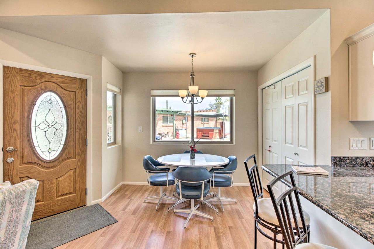 Lovely With Private Pool And Hot Tub!