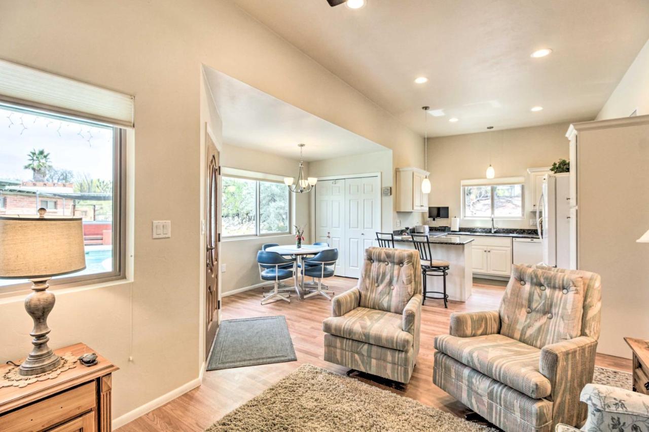 Lovely With Private Pool And Hot Tub!