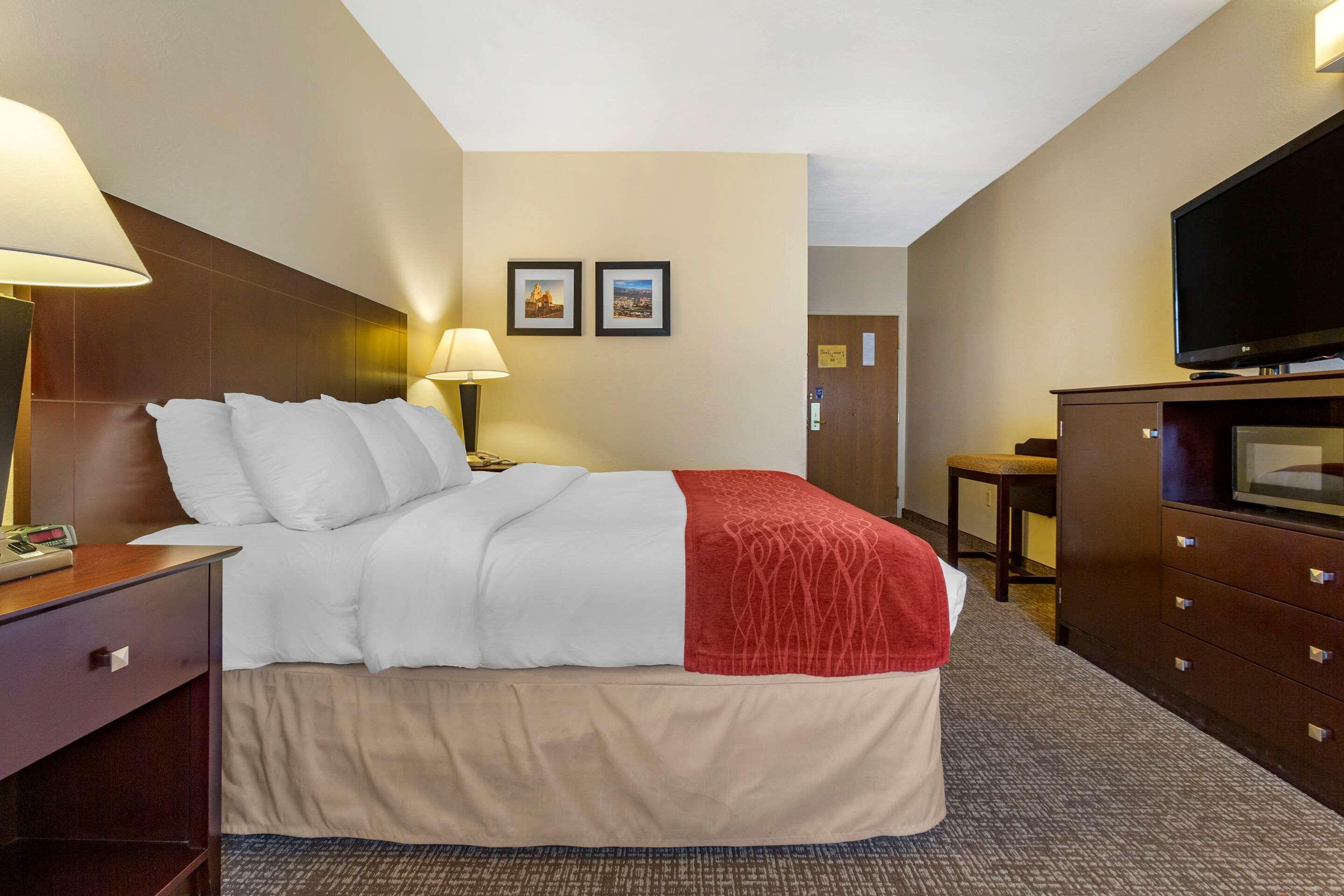 Hotel Comfort & North Marana Cortaro