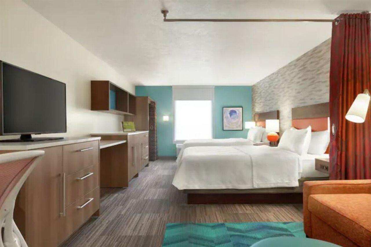 Home2 By Hilton Airport, Az Hotel 3*