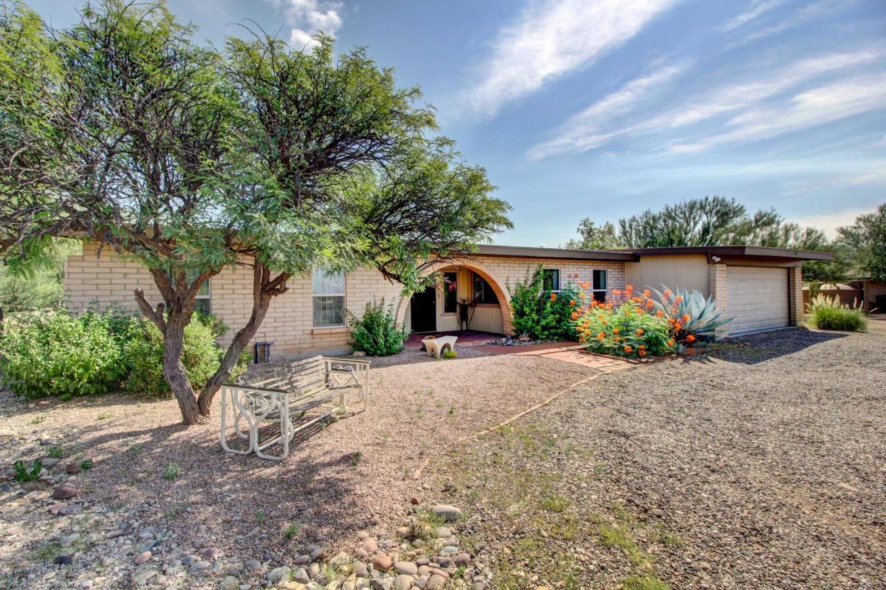 Stylish With Patio And Private Pool! * Tucson