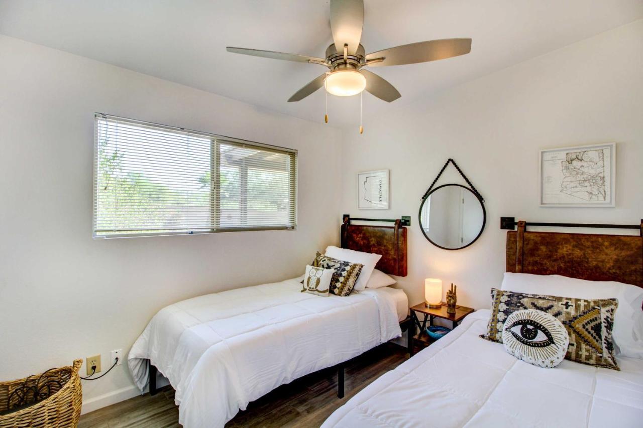 Stylish With Patio And Private Pool! * Tucson