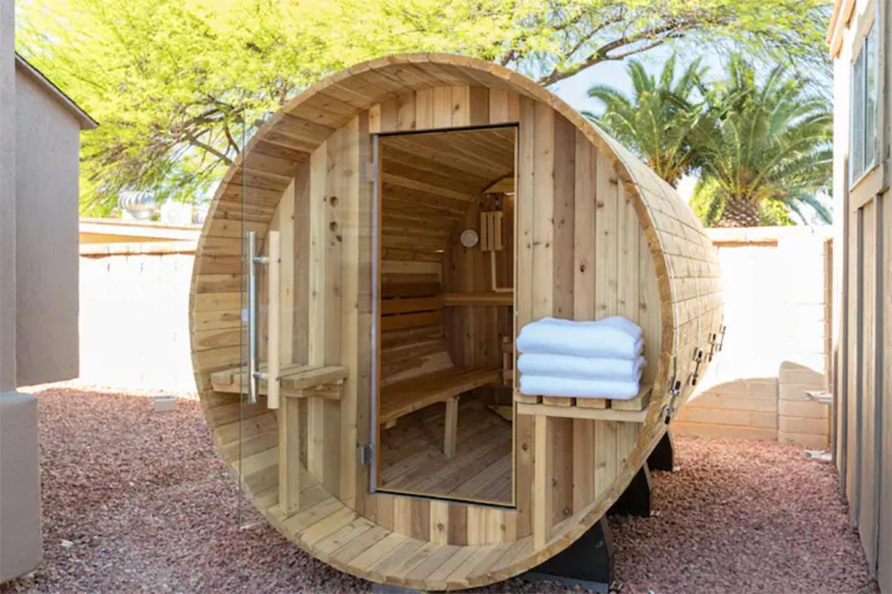 Family Fun Vacation, Heated Pool, Gameroom, Sauna Holiday home *