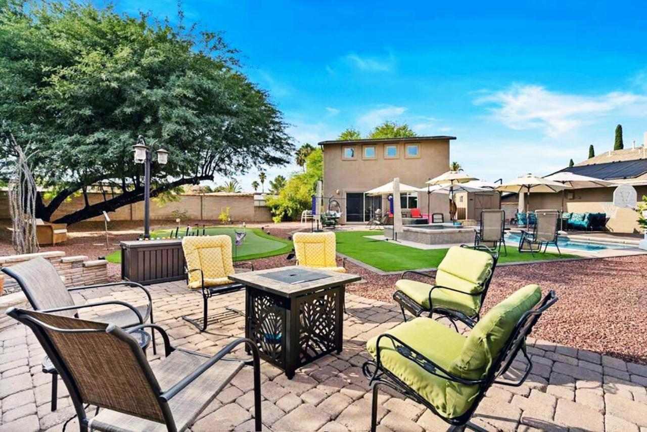 Holiday home Family Fun Vacation, Heated Pool, Gameroom, Sauna Tucson