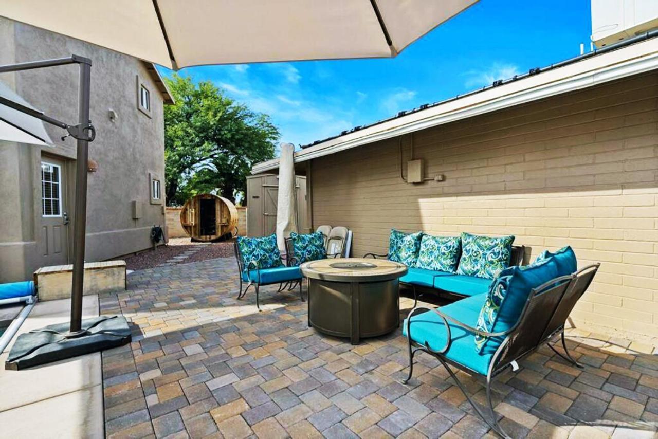 Family Fun Vacation, Heated Pool, Gameroom, Sauna Holiday home