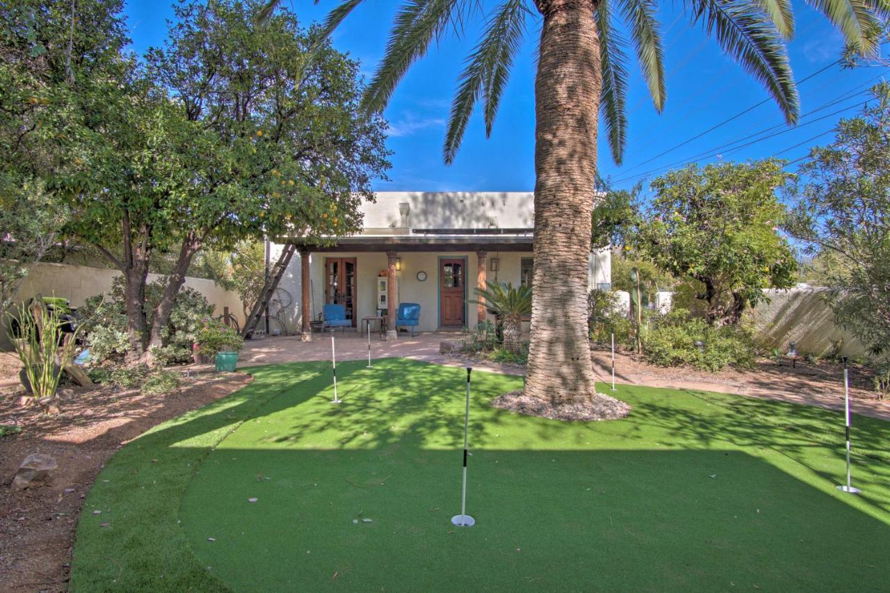 Casita With Fenced Yard And Desert Views!