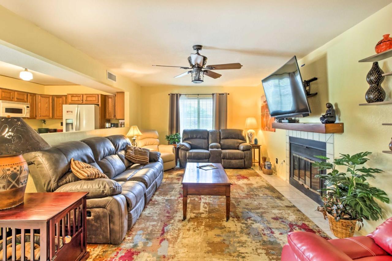 Pet-friendly With Heated Pool And Hot Tub Holiday home