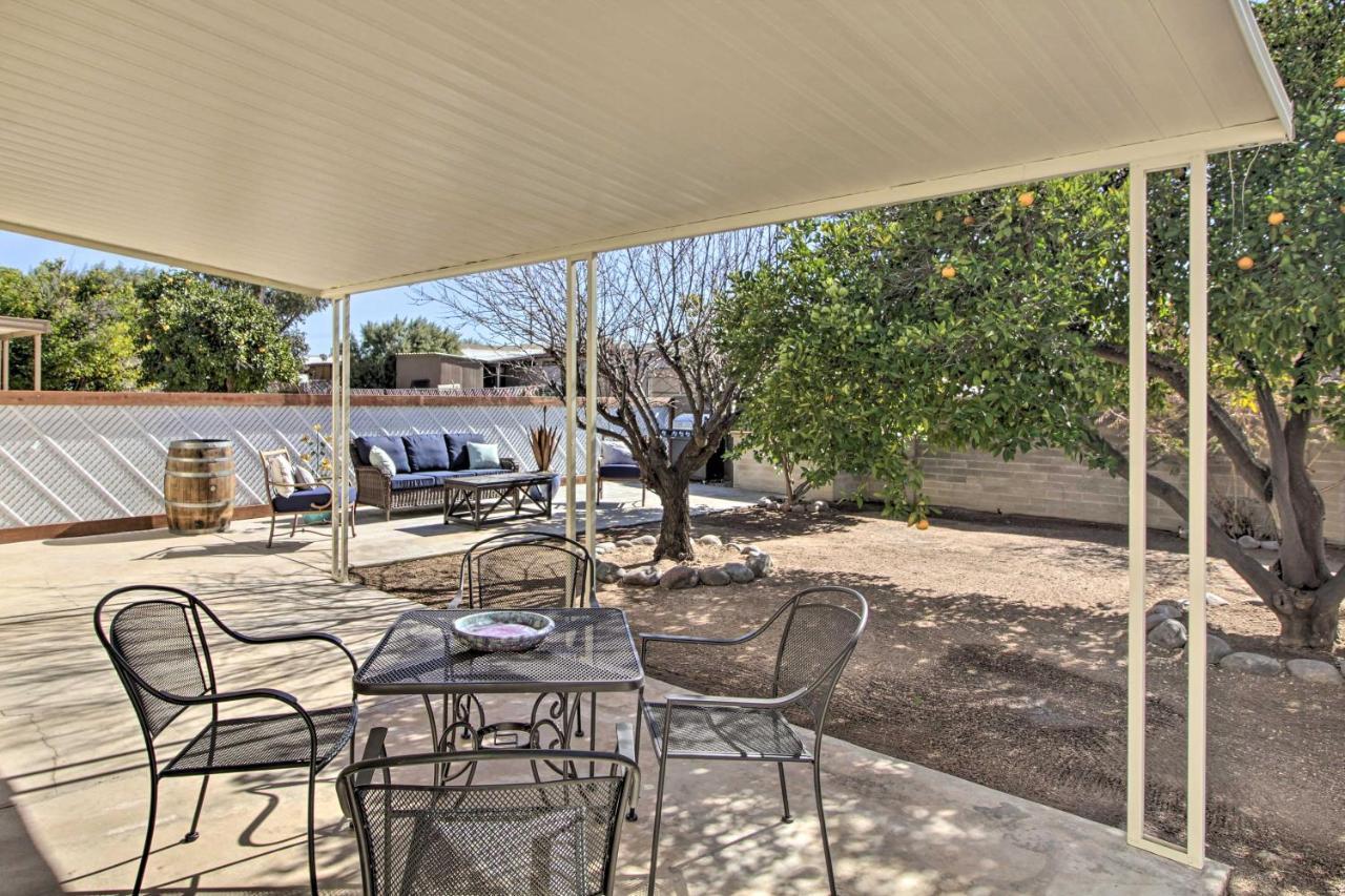 Bright And Sunny Hideaway With Backyard!