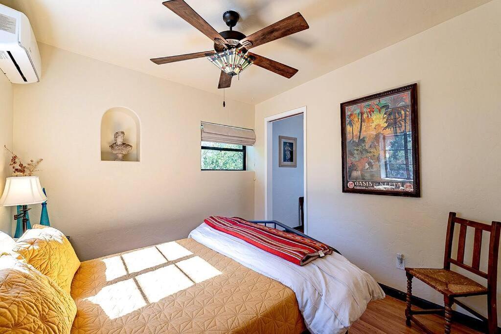 Holiday home Historic 3bd 2ba Bungalow, Steps To Uofa, Summer Rates! Tucson