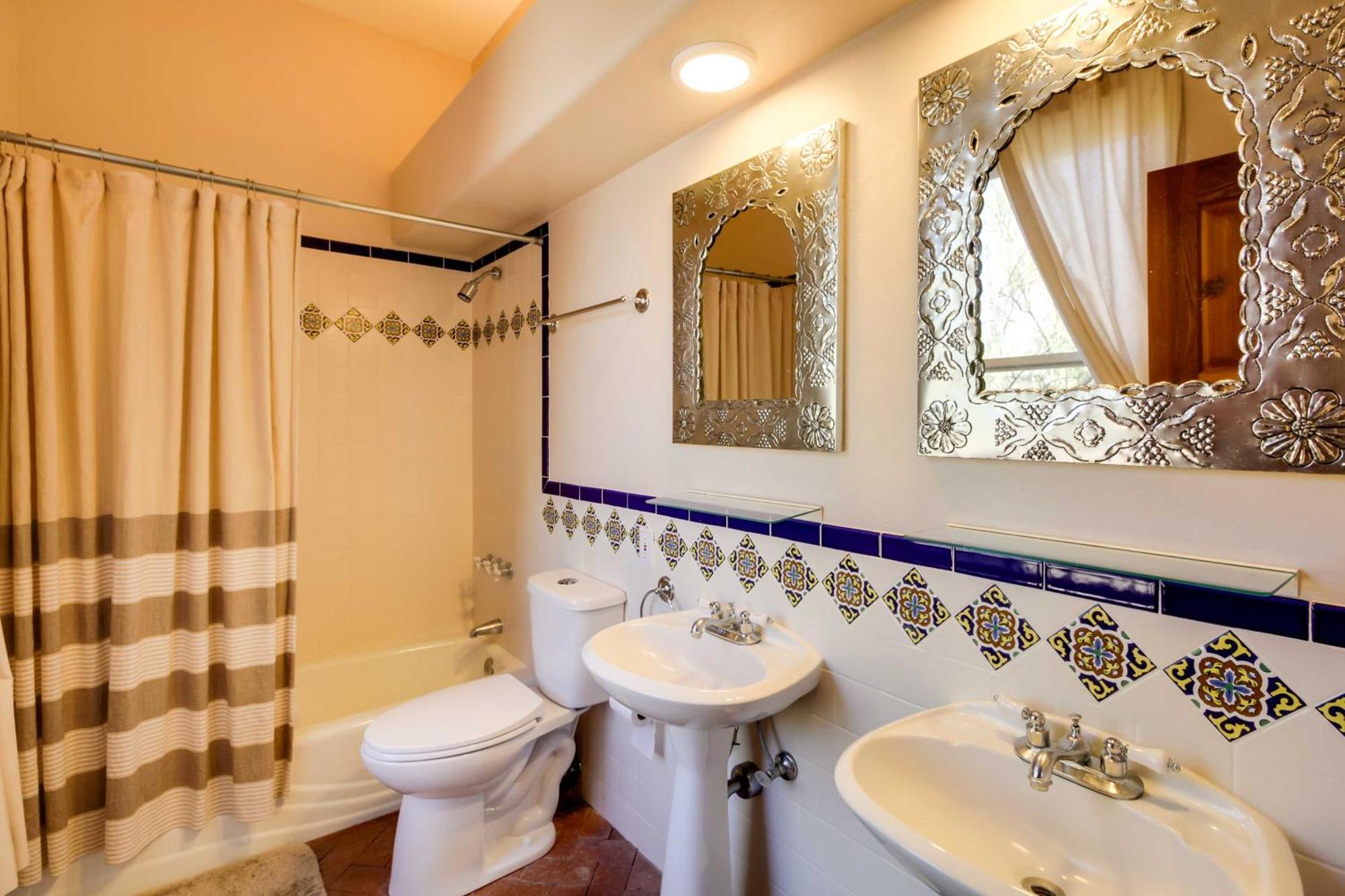 Holiday home El Diamante Mtn-view Casita With Private Jacuzzi! Tucson