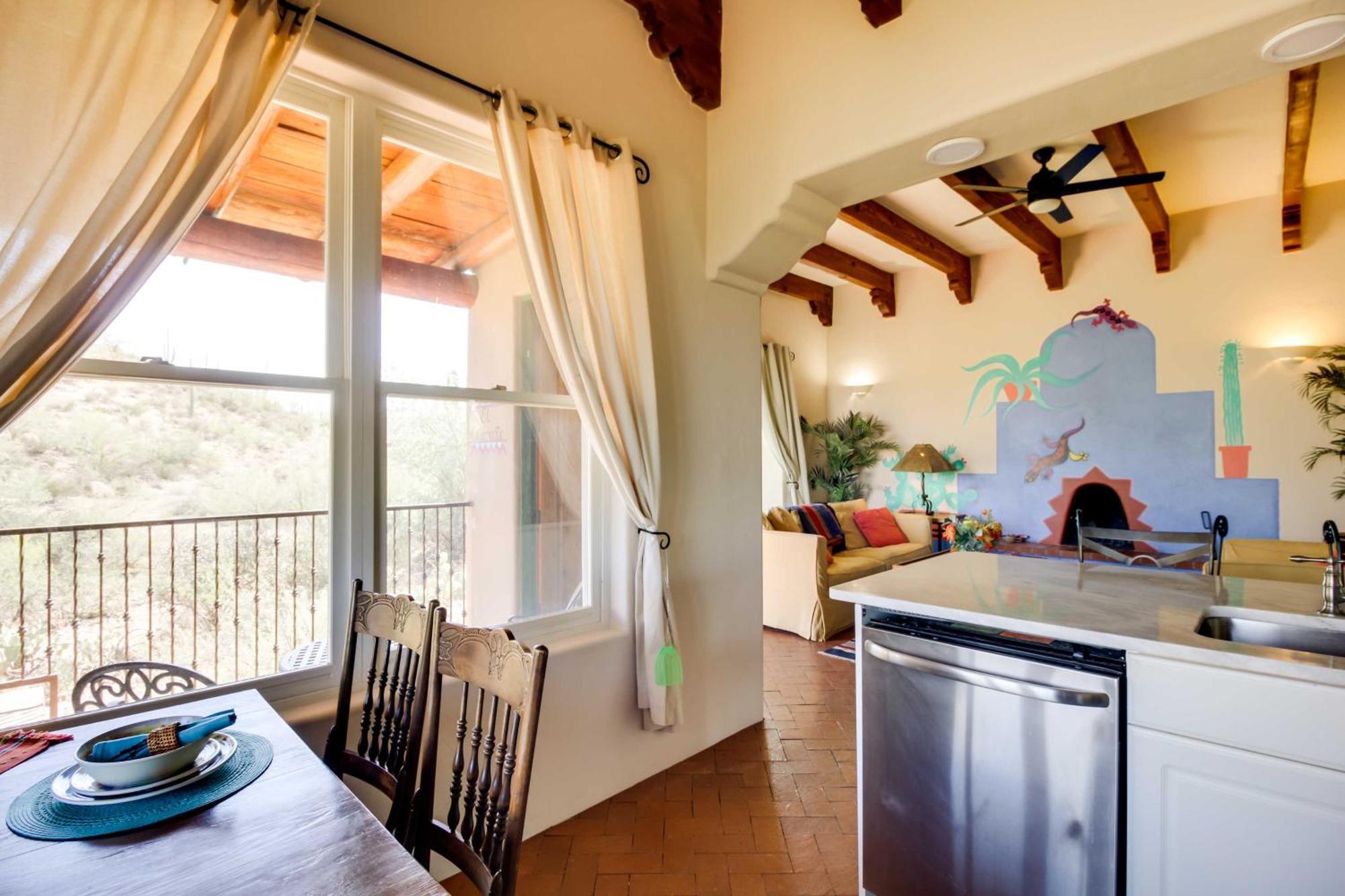 El Diamante Mtn-view Casita With Private Jacuzzi! * Tucson