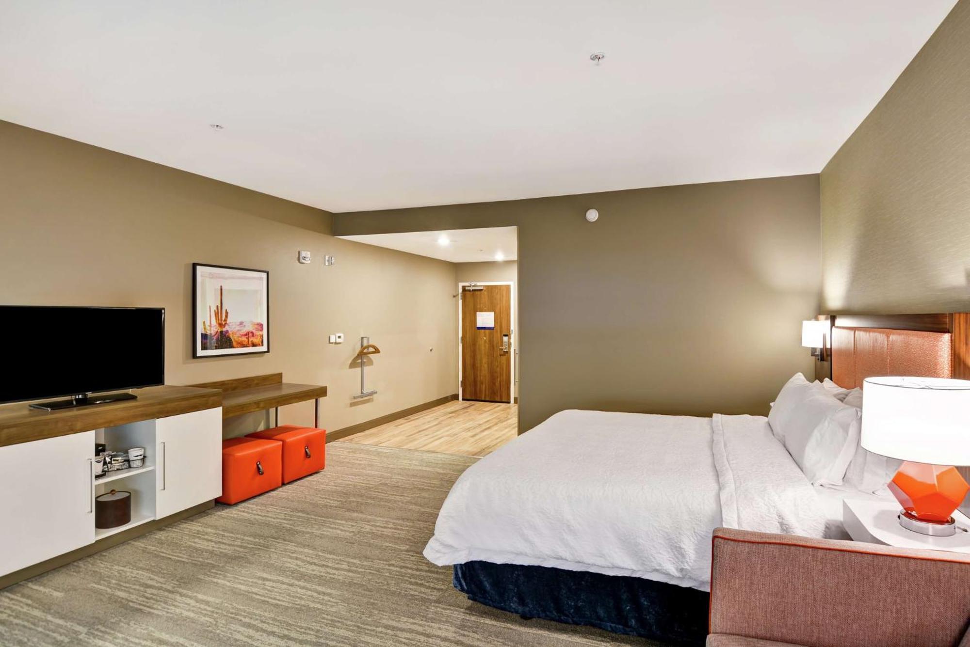 Hampton Tech Park 3*