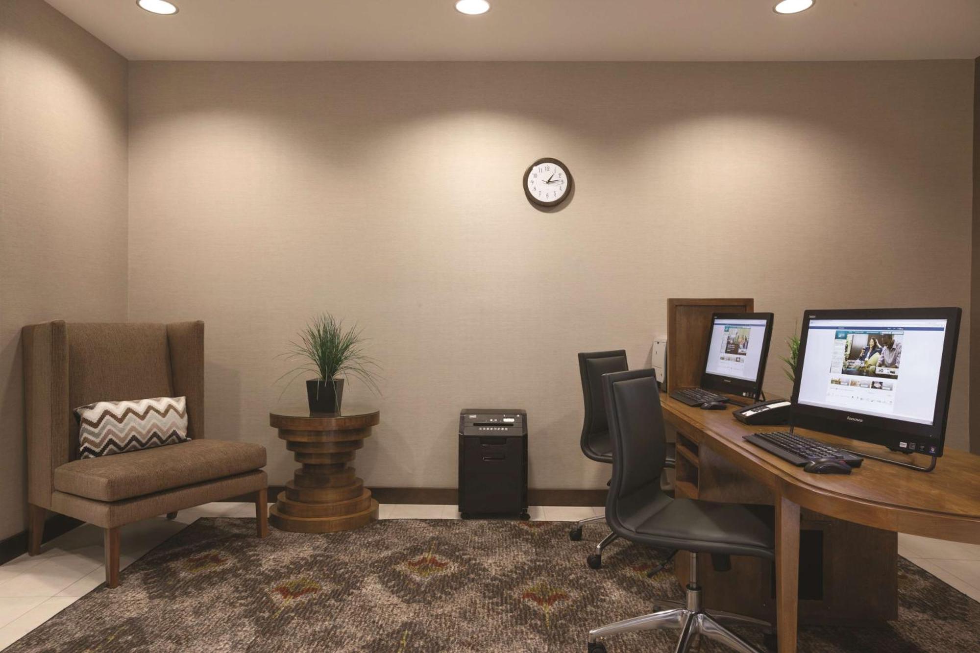 Homewood St. Philip's Plaza 3* Tucson