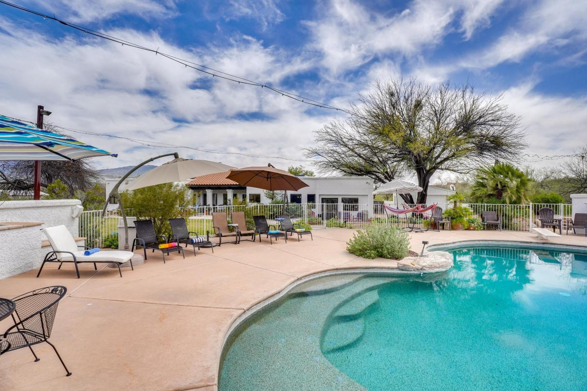 Holiday home Beautiful Oasis With Pool, Views And Privacy! *