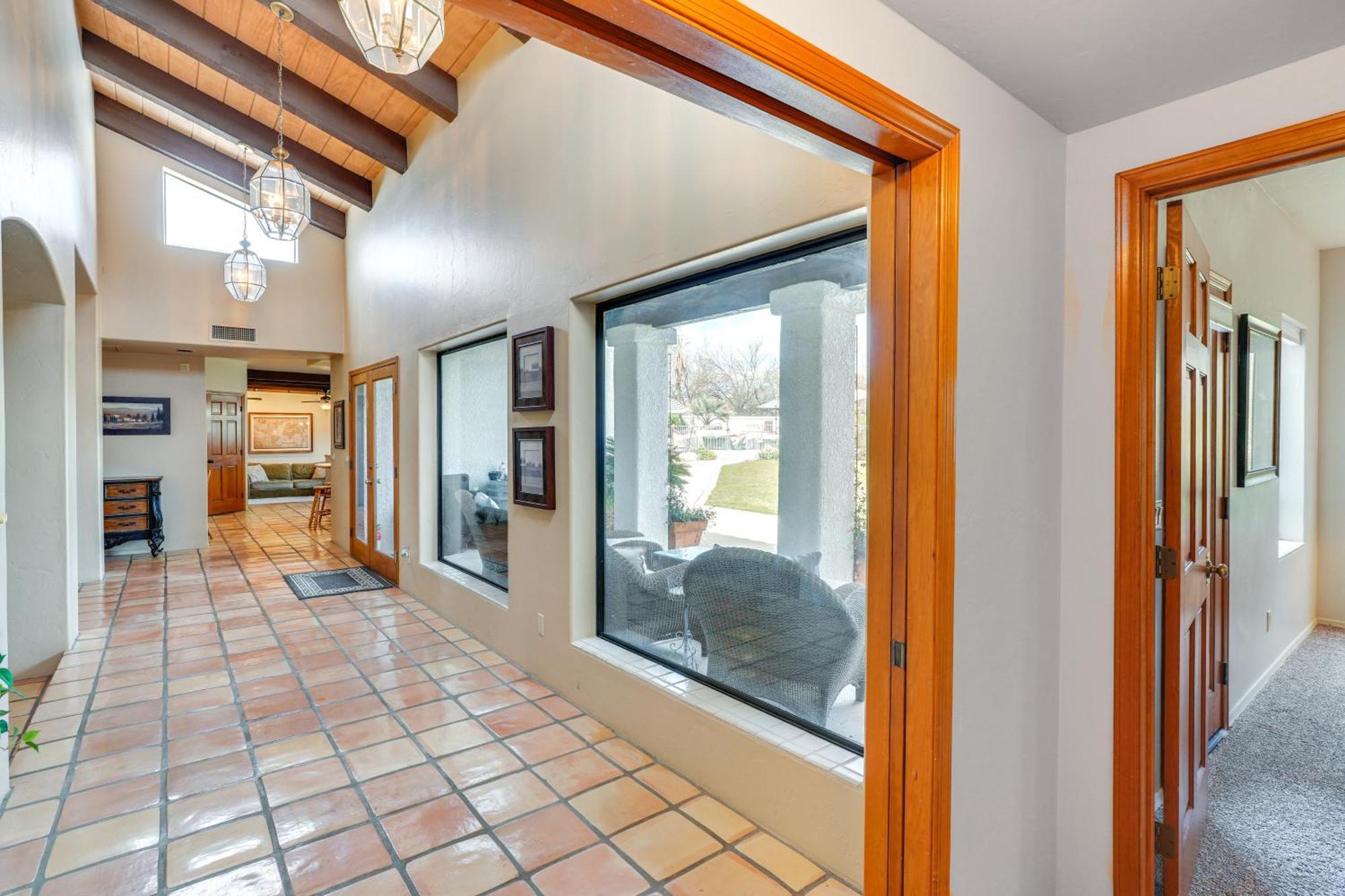 Holiday home Beautiful Oasis With Pool, Views And Privacy! Tucson
