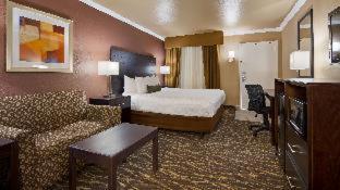 Western Innsuites Foothills & Casas Adobes