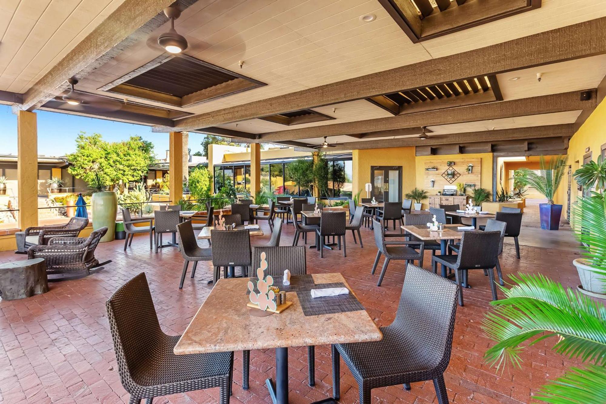Westward Look Wyndham Grand & Resort Casas Adobes