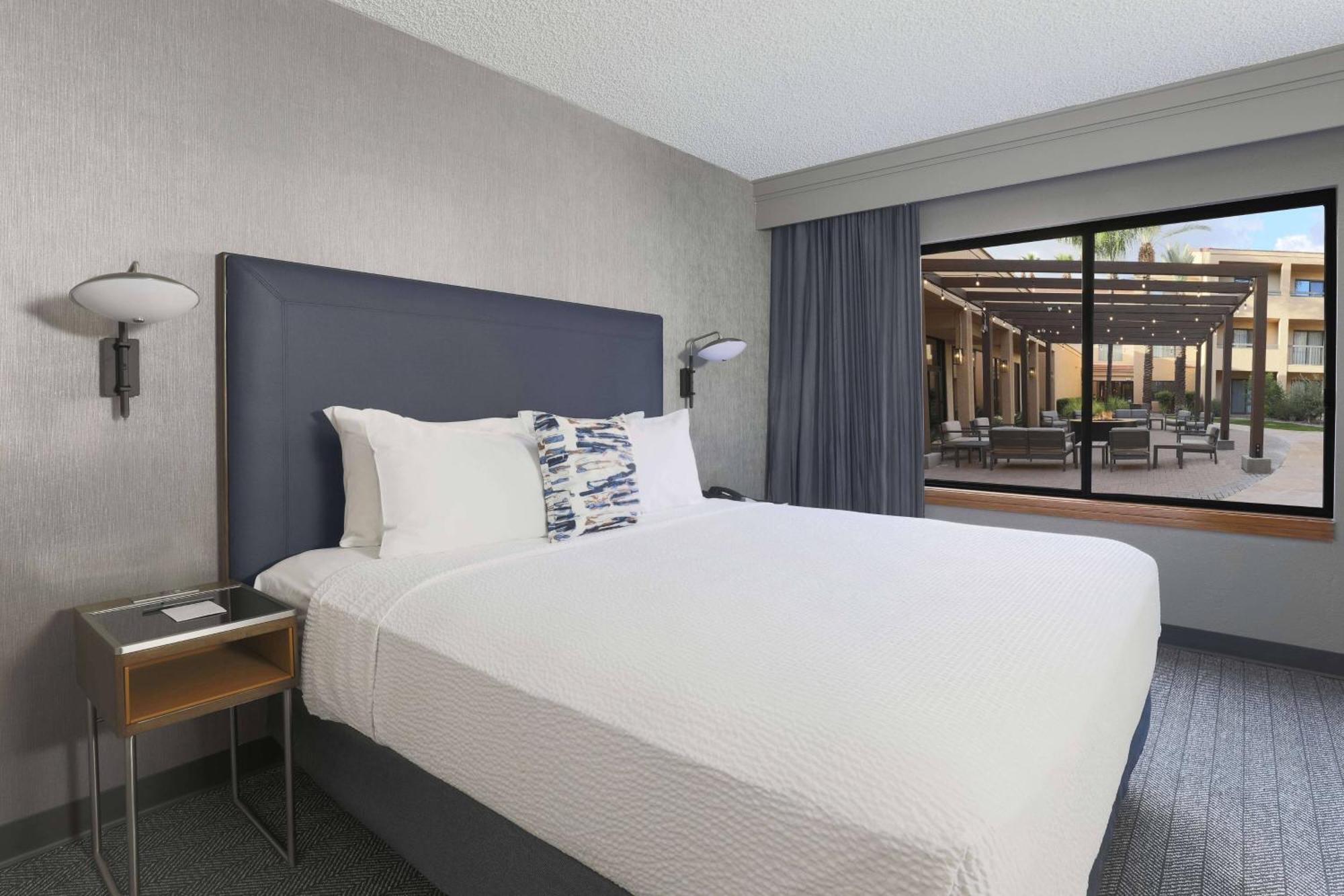 Courtyard Airport 3* Tucson