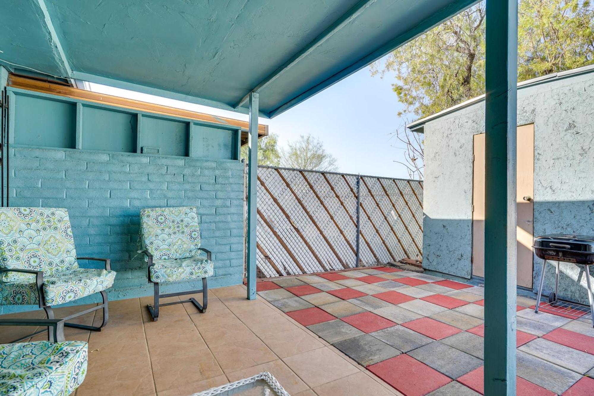 Furnished Outdoor Space Retreat In Tucson!