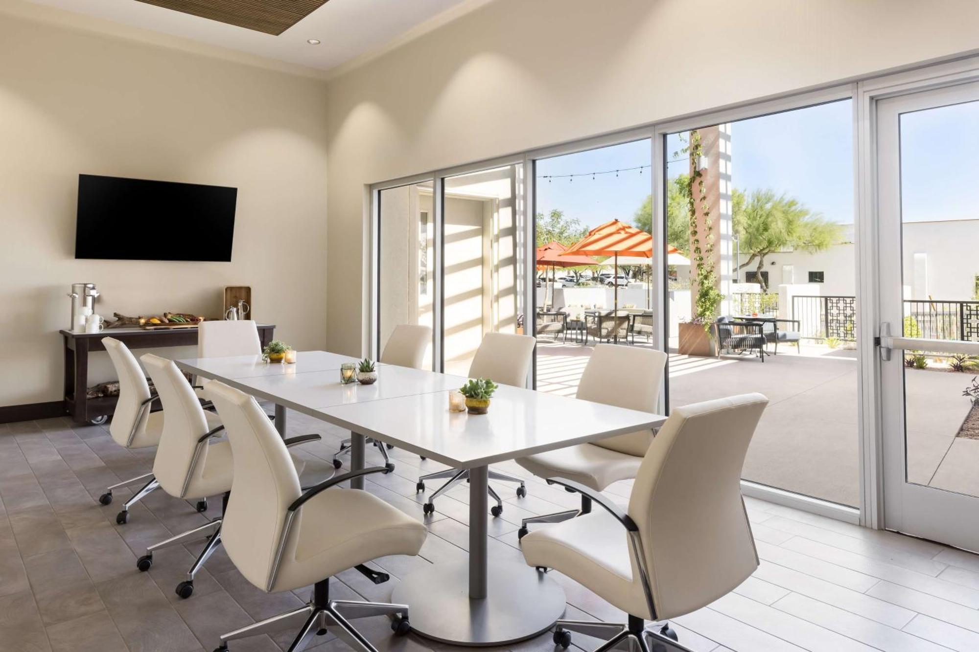 Doubletree By Hilton Downtown Convention Center Tucson