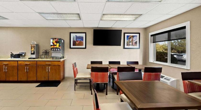 Hotel Comfort Tucson