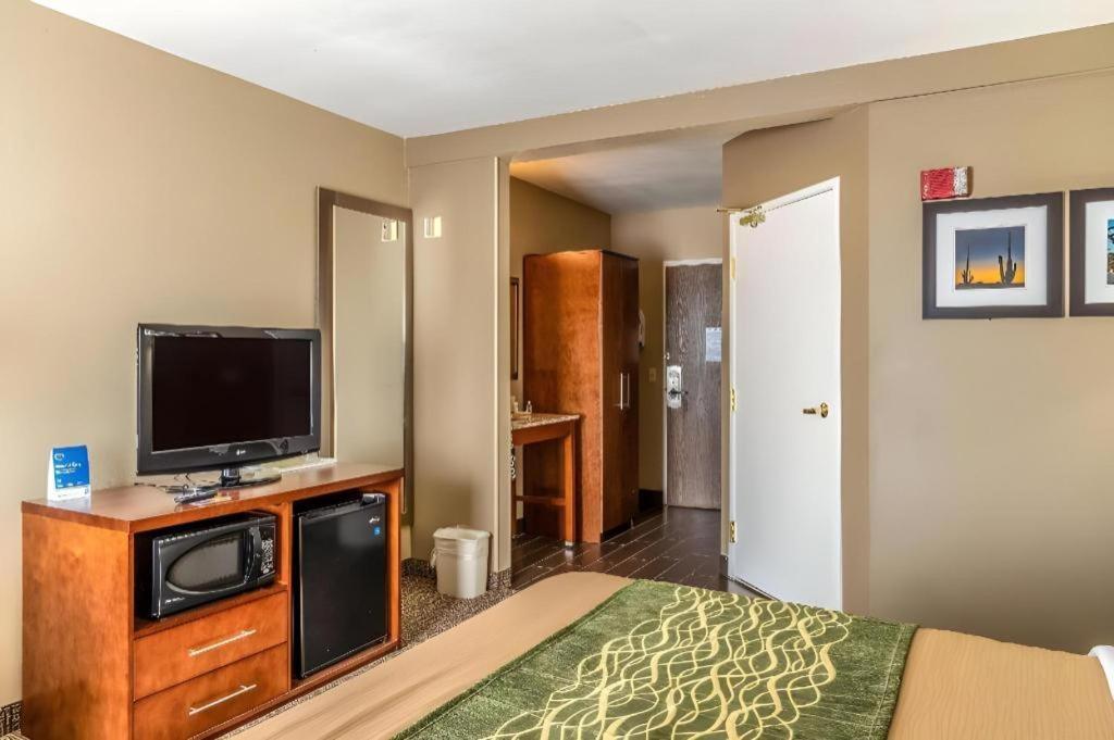 Hotel Comfort 2*